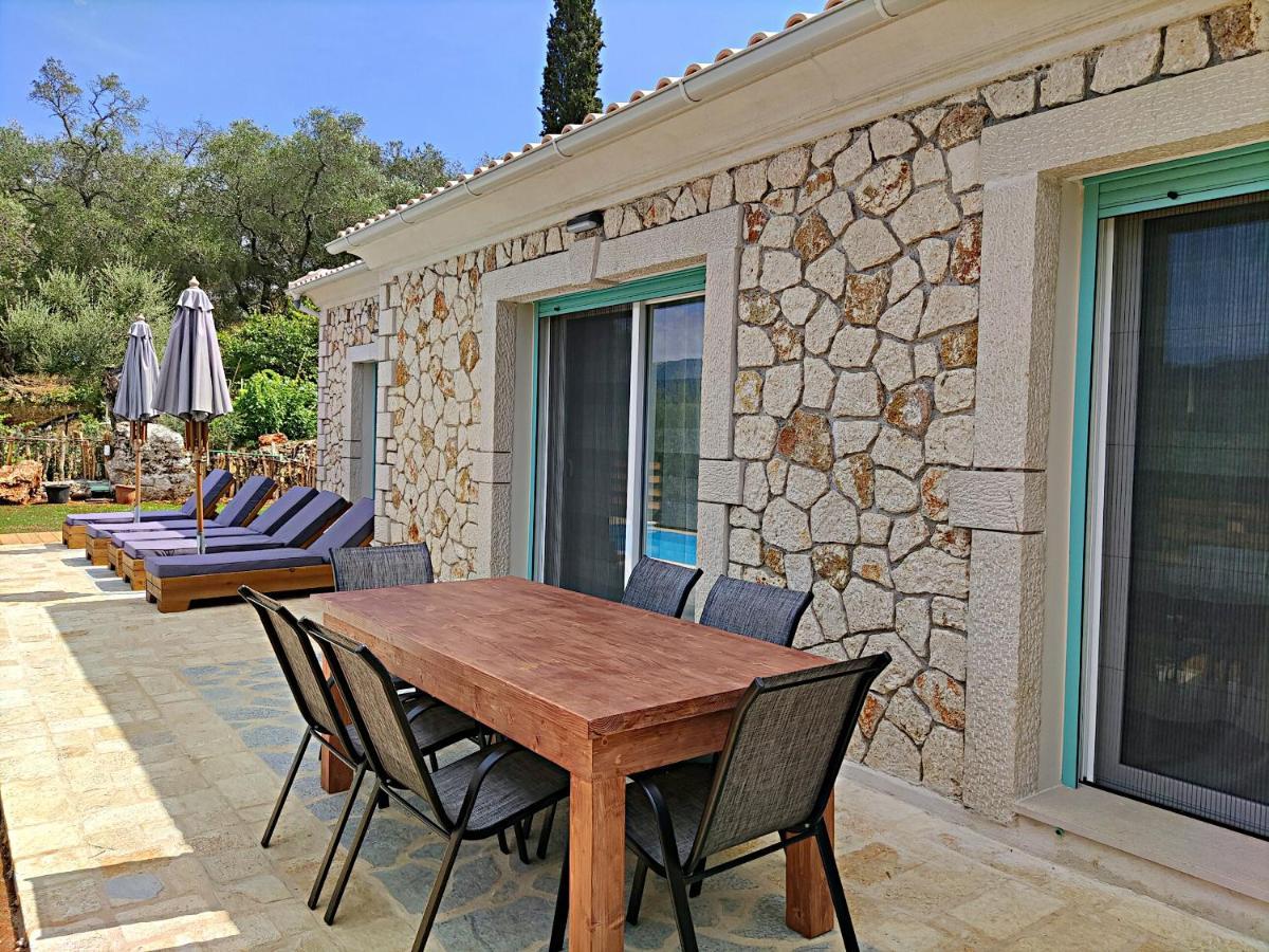 Villa Di Pietra Лиападес Екстериор снимка